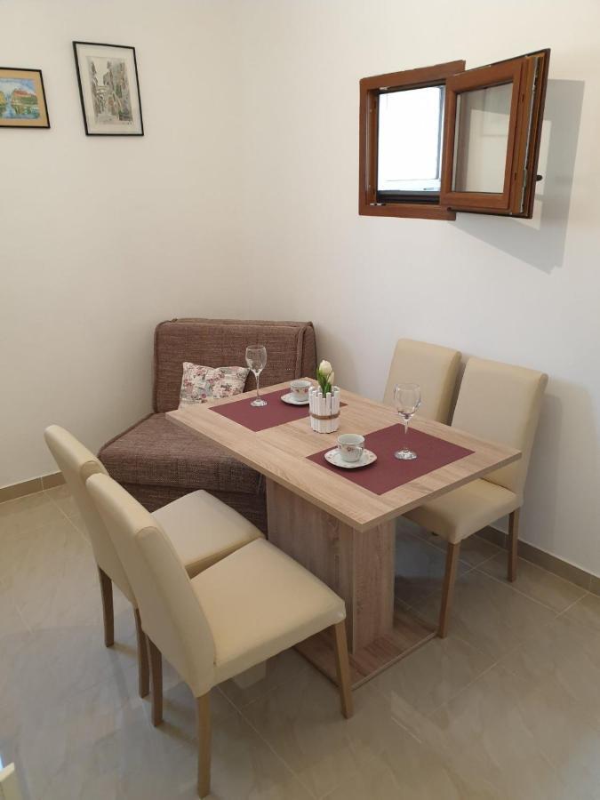 Vito Apartment Стариград-Пакленица Екстериор снимка